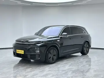 Li Auto (Lixiang) L7