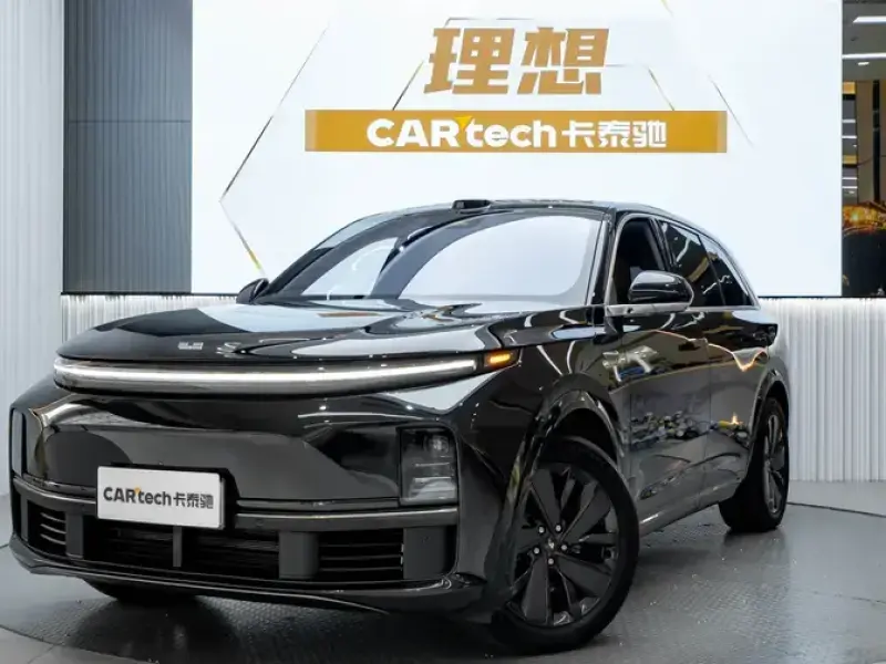 2025 Li Auto (Lixiang) L7 с пробегом 39 900 км