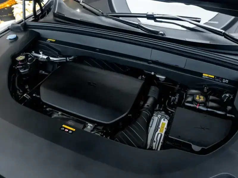 2025 Li Auto (Lixiang) L7 с пробегом 39 900 км