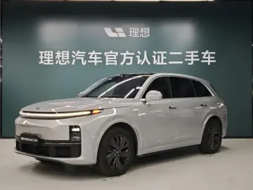 2025 Li Auto (Lixiang) L7 с пробегом 13 000 км