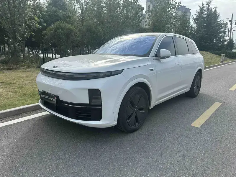 2024 Li Auto (Lixiang) L7 с пробегом 48 000 км