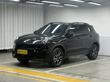 Lynk & Co 01