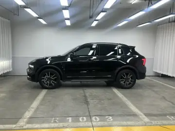 2025 Lynk & Co 01 с пробегом 6 200 км
