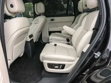 2024 Li Auto (Lixiang) L9 с пробегом 36 300 км