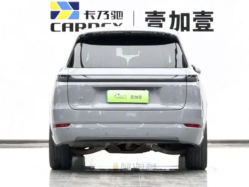 2025 Li Auto (Lixiang) L9 с пробегом 32 100 км