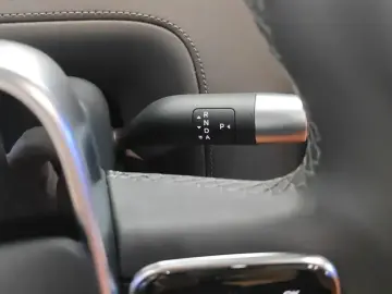 2025 Li Auto (Lixiang) L9 с пробегом 7 000 км
