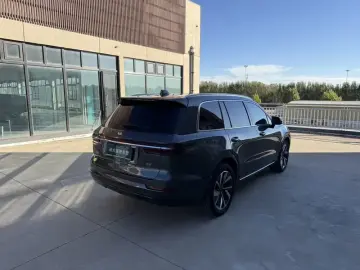 2021 Li Auto (Lixiang) One с пробегом 112 000 км