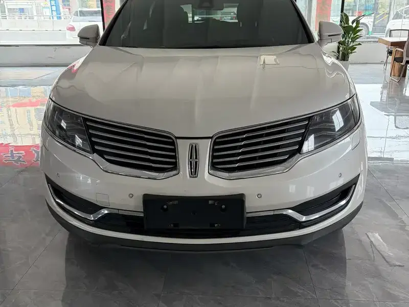 2015 Lincoln MKX с пробегом 93 000 км