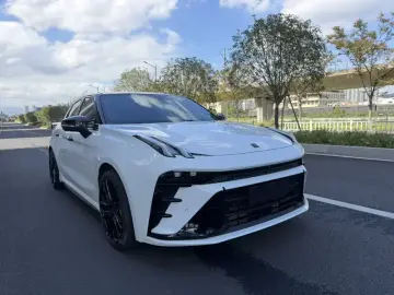 2025 Lynk & Co 03 с пробегом 24 500 км