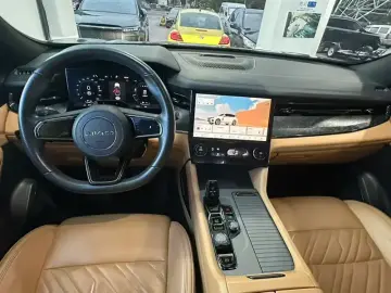 2021 Lynk & Co 09 с пробегом 82 000 км