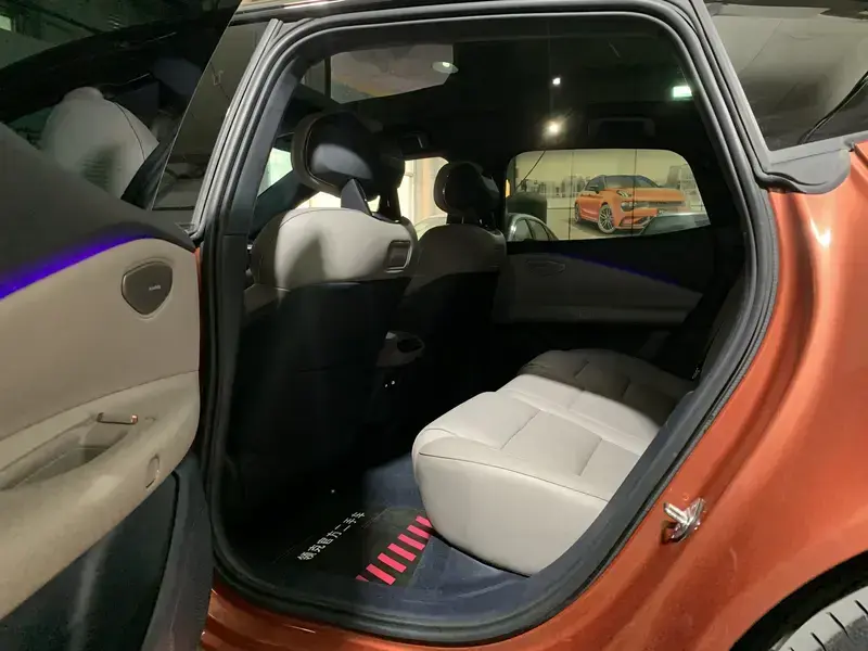 2024 Lynk & Co Z10 с пробегом 17 000 км