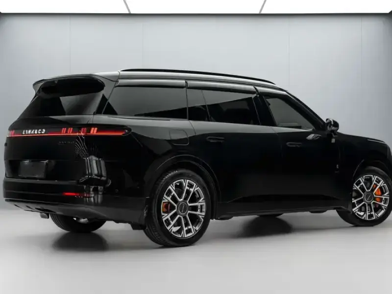 2025 Lynk & Co 900 с пробегом 36 000 км
