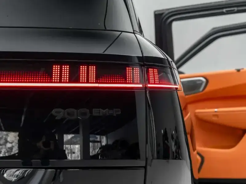 2025 Lynk & Co 900 с пробегом 36 000 км