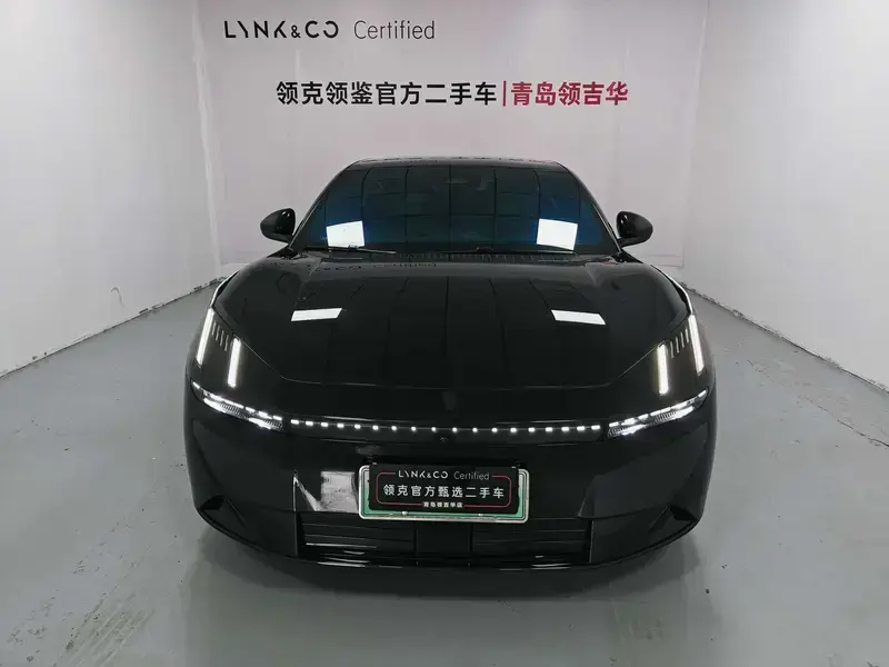 2025 Lynk & Co Z10 с пробегом 31 000 км
