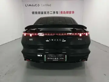 2025 Lynk & Co Z10 с пробегом 31 000 км