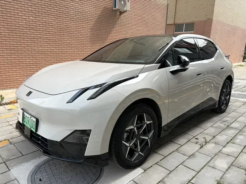 2025 Lynk & Co Z20 с пробегом 31 000 км