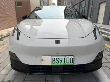 2025 Lynk & Co Z20 с пробегом 31 000 км