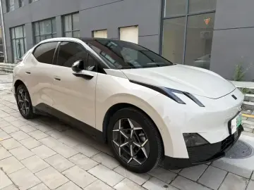 2025 Lynk & Co Z20 с пробегом 31 000 км