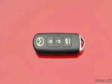 2016 Mazda Axela с пробегом 69 200 км