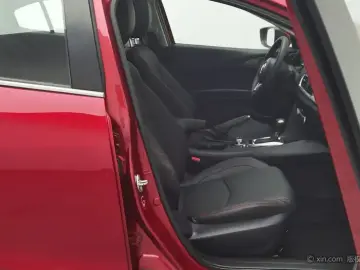 2016 Mazda Axela с пробегом 69 200 км