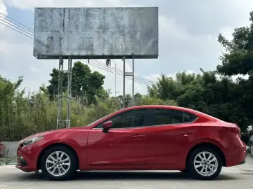 2016 Mazda Axela с пробегом 94 000 км