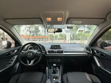 2016 Mazda Axela с пробегом 94 000 км