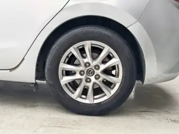 2017 Mazda Axela с пробегом 98 800 км