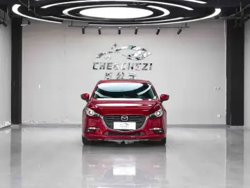 2019 Mazda Axela с пробегом 45 000 км