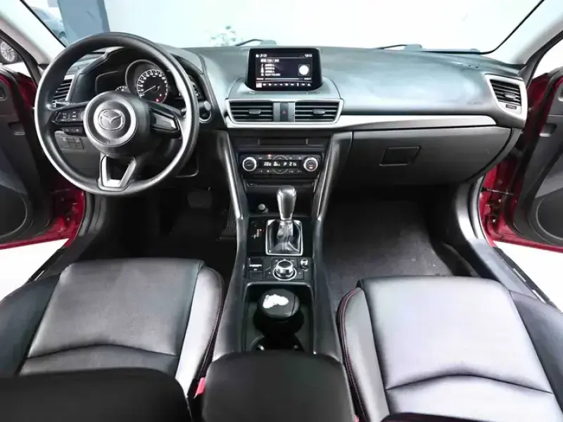2019 Mazda Axela с пробегом 45 000 км