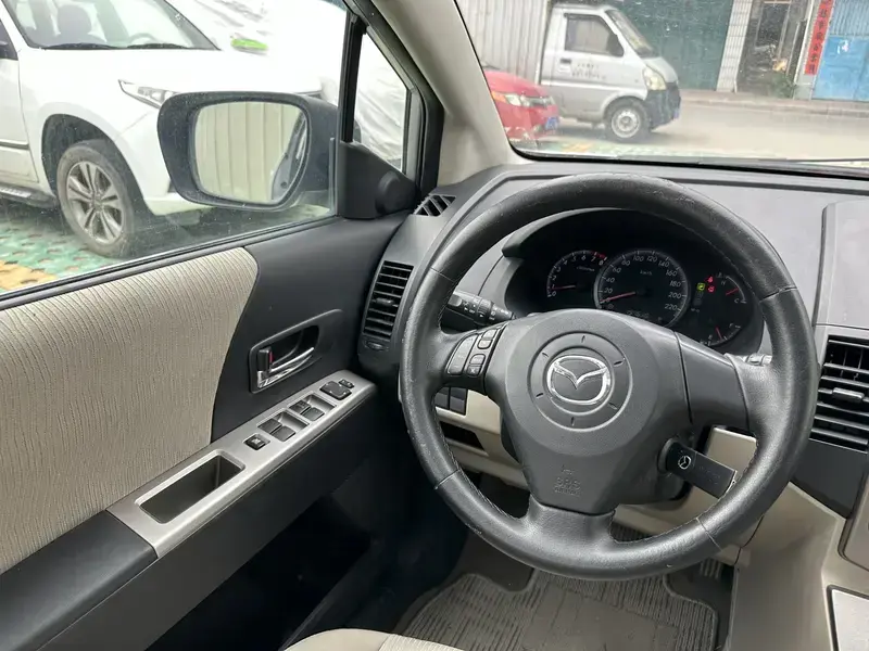 2011 Mazda 5 с пробегом 197 000 км