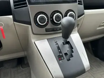 2011 Mazda 5 с пробегом 197 000 км