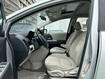 2011 Mazda 5 с пробегом 197 000 км