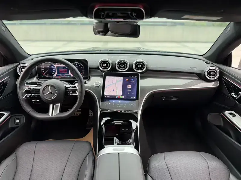 2024 Mercedes-Benz CLE с пробегом 15 000 км