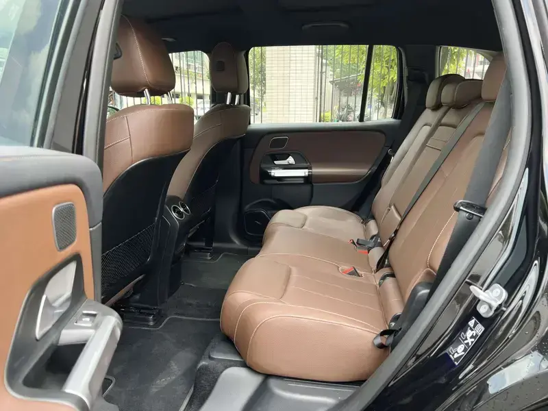 2025 Mercedes-Benz EQB с пробегом 13 000 км