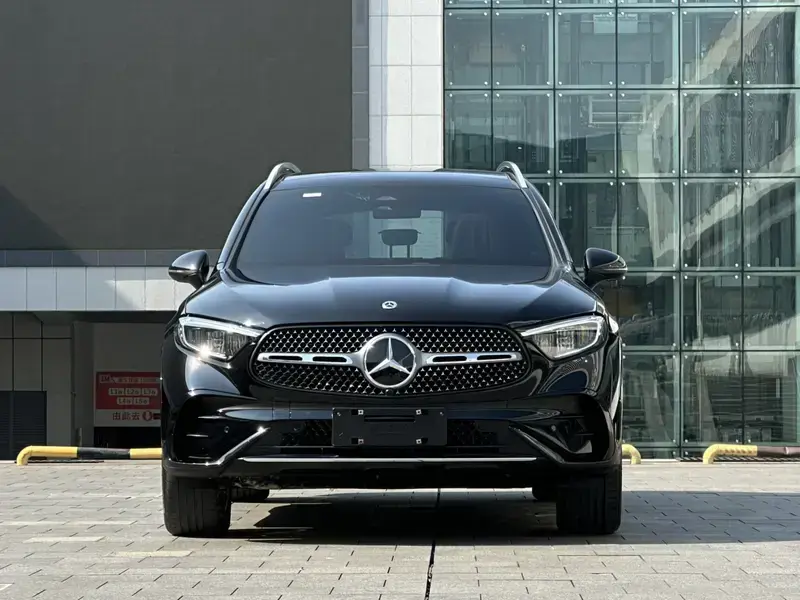 2024 Mercedes-Benz GLC с пробегом 35 000 км