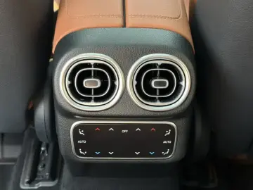 2024 Mercedes-Benz GLC с пробегом 35 000 км