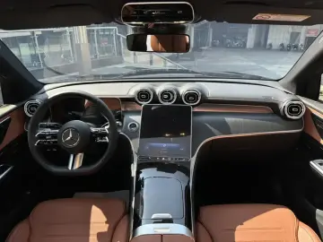 2024 Mercedes-Benz GLC с пробегом 35 000 км
