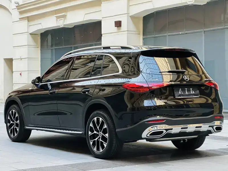 2023 Mercedes-Benz GLC с пробегом 56 400 км