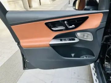2023 Mercedes-Benz GLC с пробегом 56 400 км