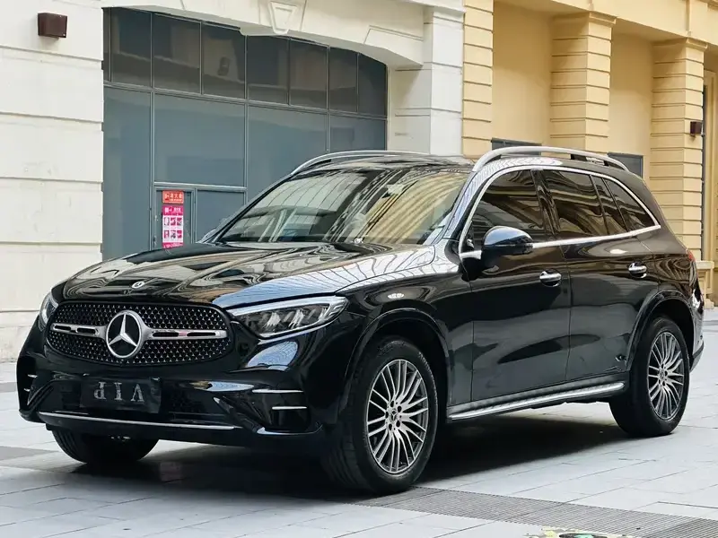2025 Mercedes-Benz GLC с пробегом 25 000 км