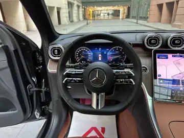 2025 Mercedes-Benz GLC с пробегом 25 000 км
