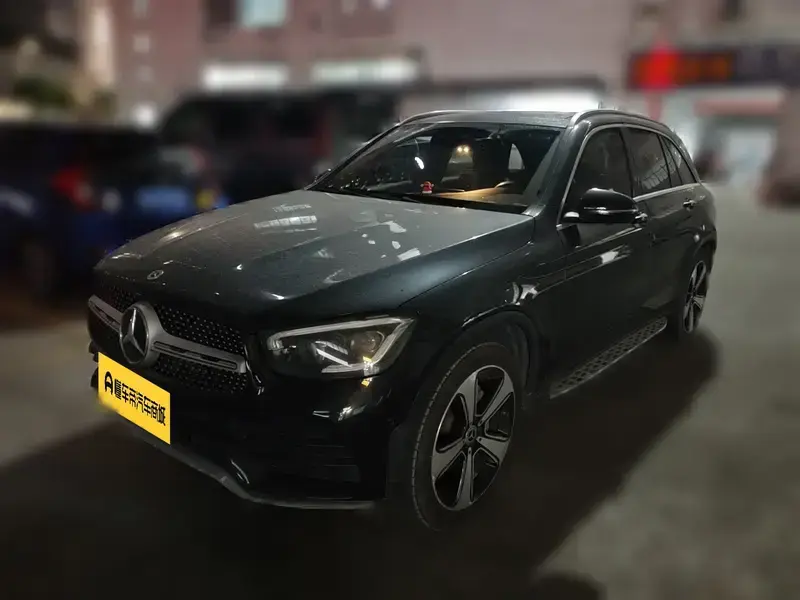 2022 Mercedes-Benz GLC с пробегом 69 400 км
