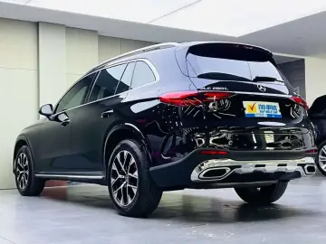 2023 Mercedes-Benz GLC с пробегом 30 000 км
