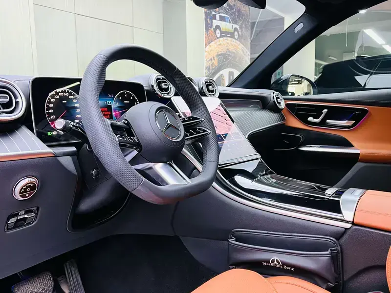 2023 Mercedes-Benz GLC с пробегом 30 000 км
