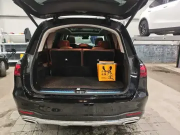 2024 Mercedes-Benz GLS с пробегом 15 000 км