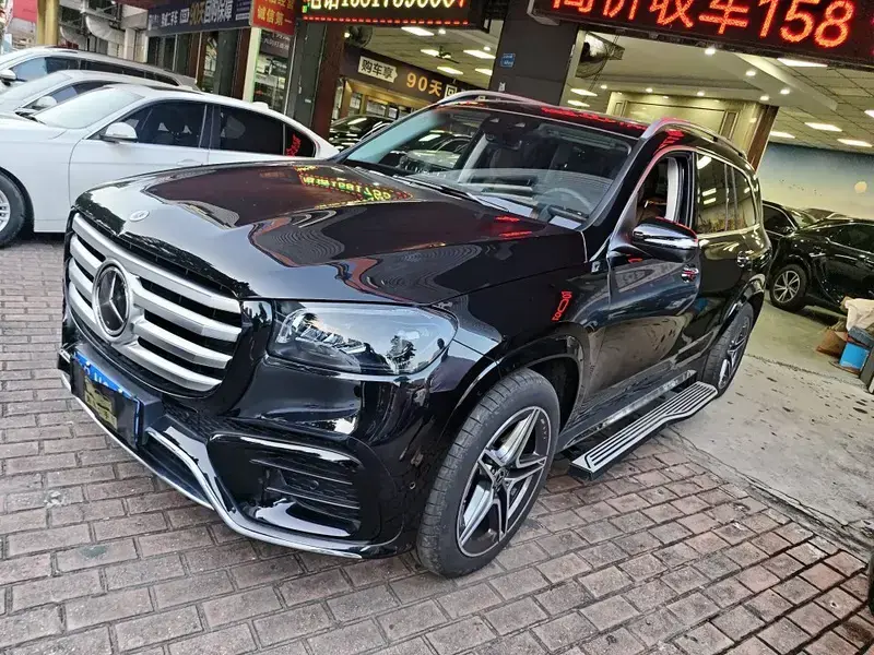 2025 Mercedes-Benz GLS с пробегом 1 000 км