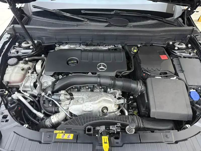 2023 Mercedes-Benz GLB с пробегом 34 500 км