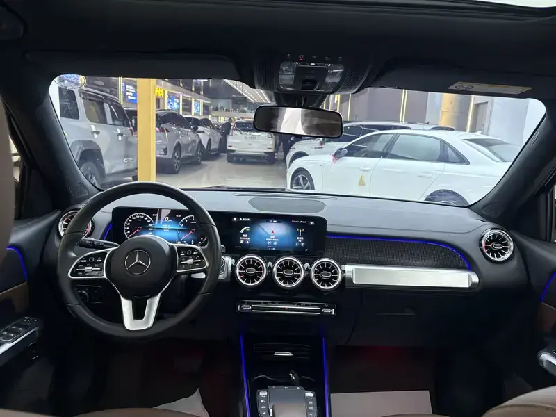 2023 Mercedes-Benz GLB с пробегом 34 500 км