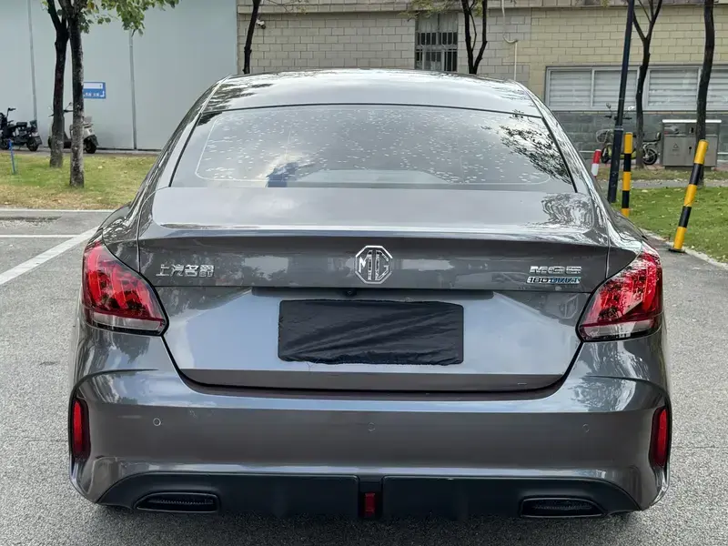 2022 MG 5 с пробегом 40 000 км