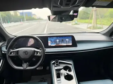 2023 MG 7 с пробегом 10 000 км